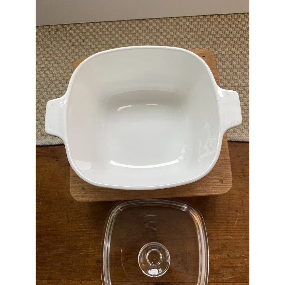 Corning Ware 1 3/4 Quart Casserole Dish P-1 3/4-B, Blue Cornflower with Lid